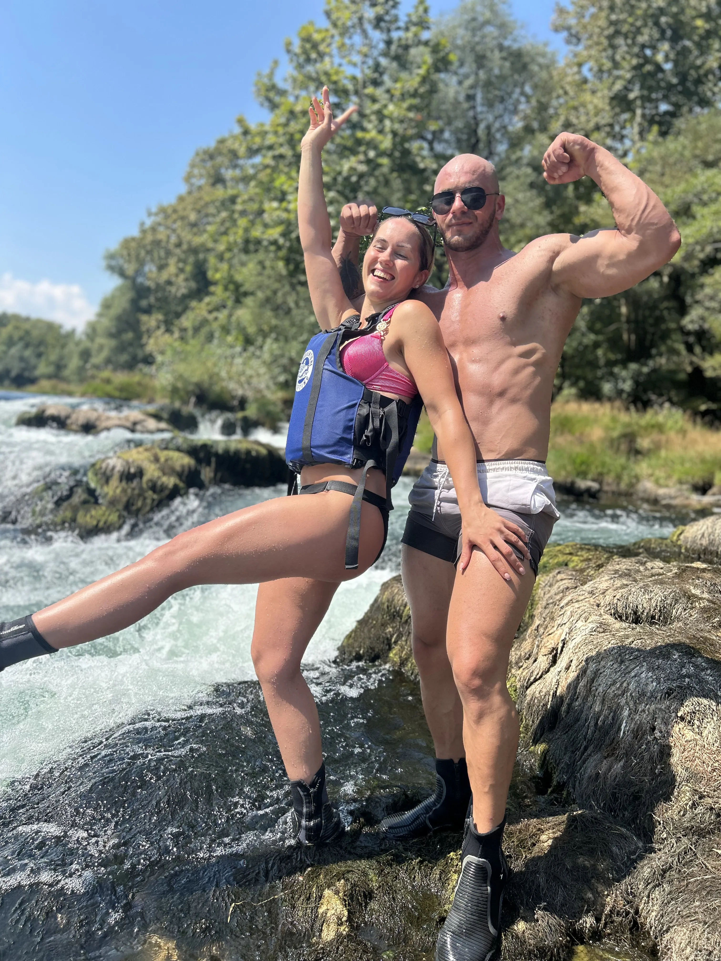 Adrenalinska rafting avantura na Uni